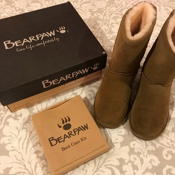 BearPaw Shoes - Bearpaw Short Emma Boots with Care Kit!
